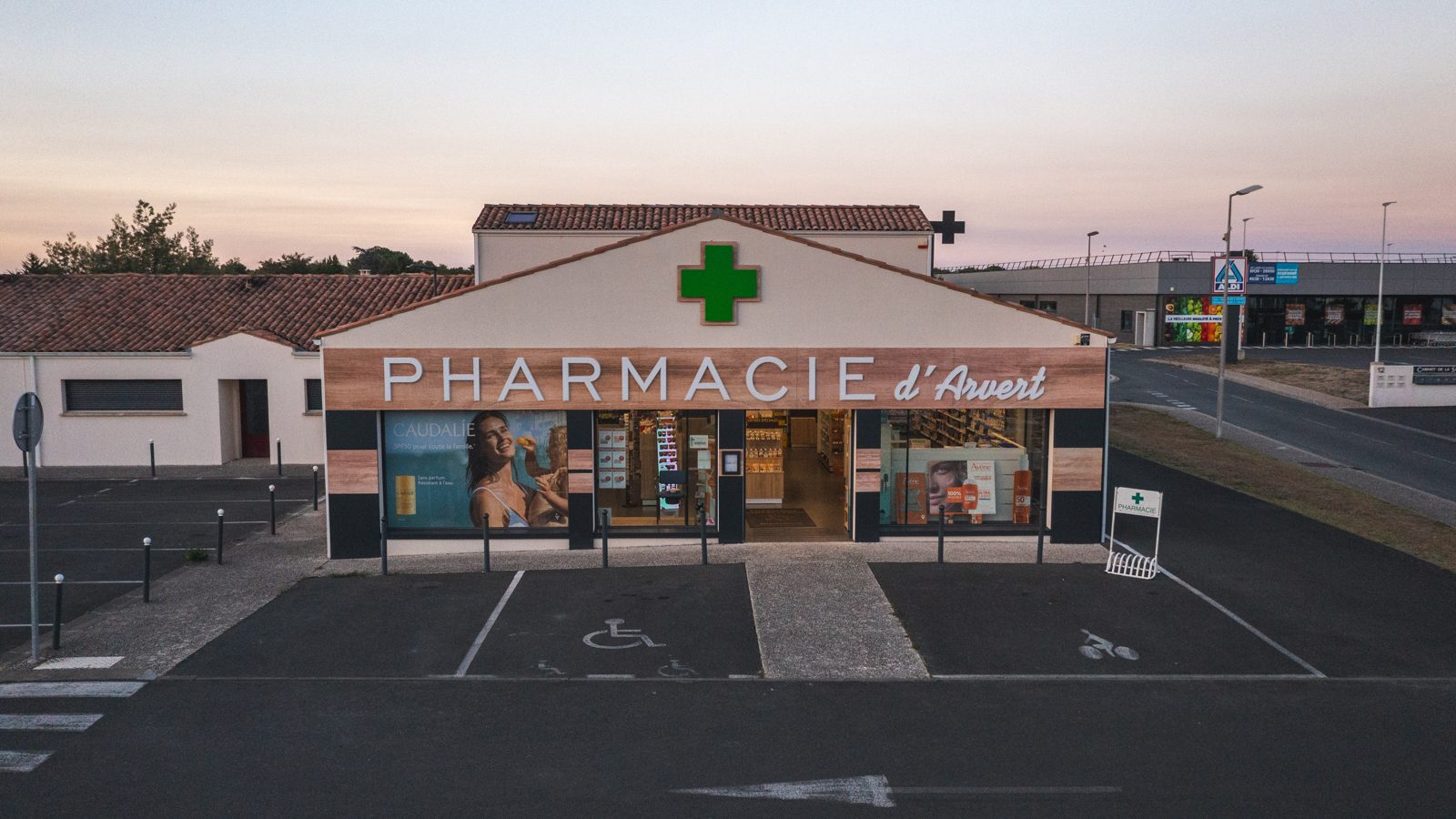 Vue extérieure de la Pharmacie d’Arvert